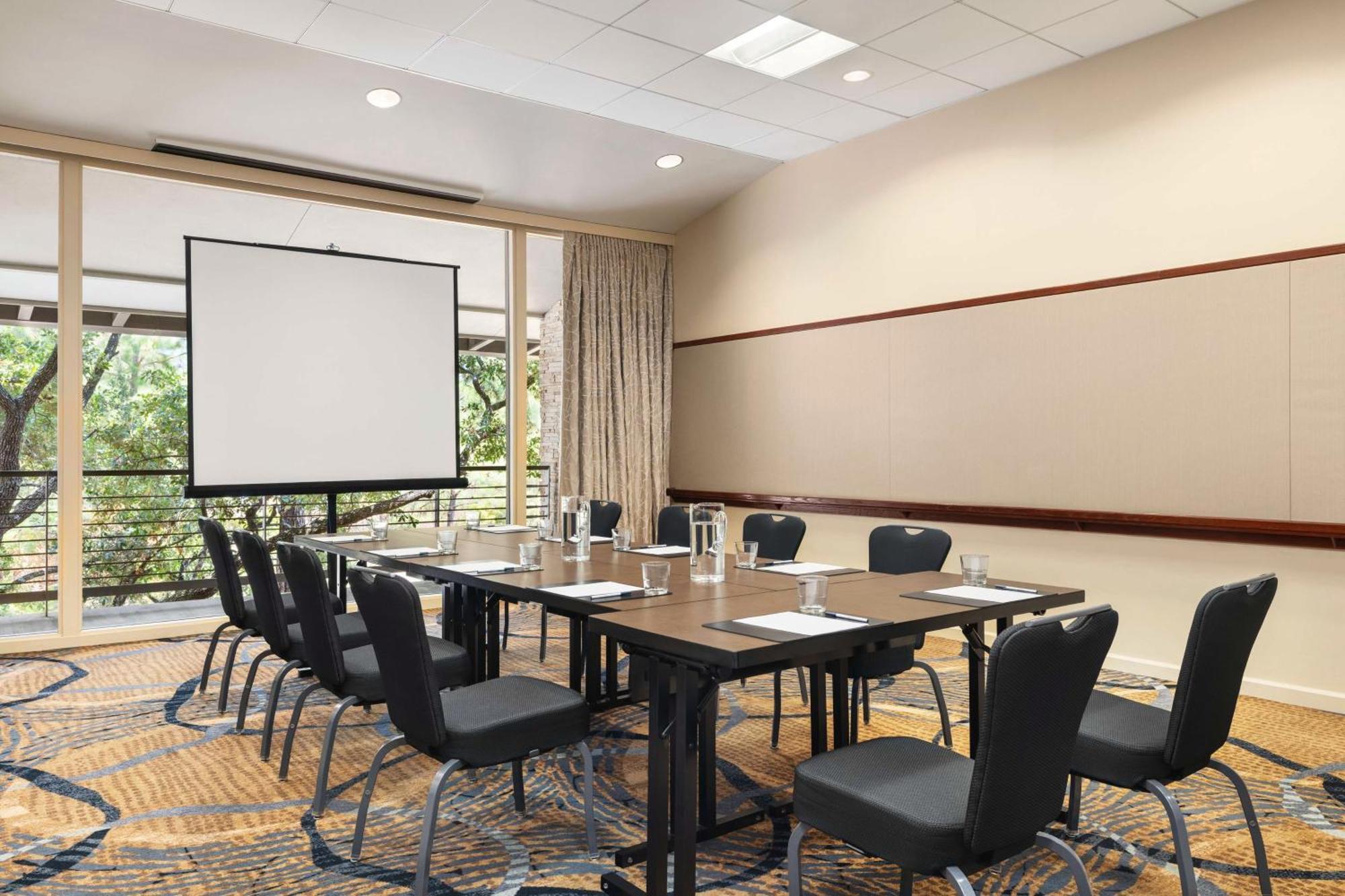 The Woodlands Resort, Curio Collection By Hilton Exteriér fotografie